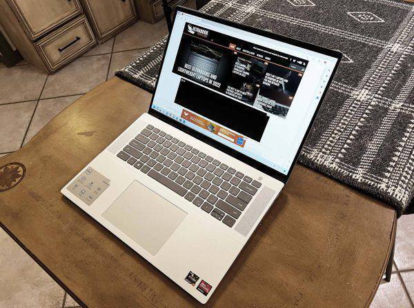 مانیتور لپتاپ دل Inspiron 16 5625