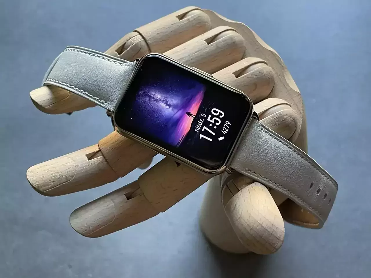 نقد و بررسی ساعت هوشمند هوآوی Huawei Watch Fit 2 Elegant Edition